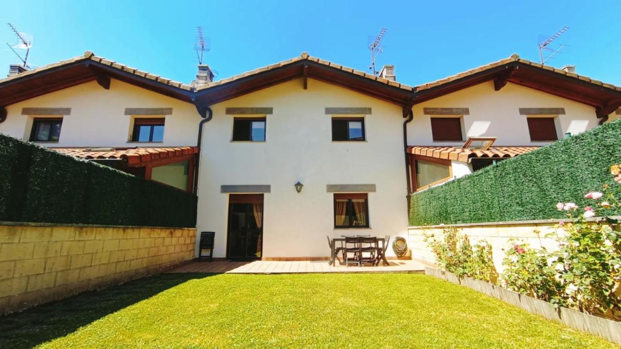 Magnifica Casa Con Jardin, Bbq E Hidromasaje Villa เลทา ภายนอก รูปภาพ